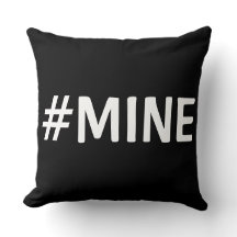 #MINE ZWARTE EN WITTE PILLOW