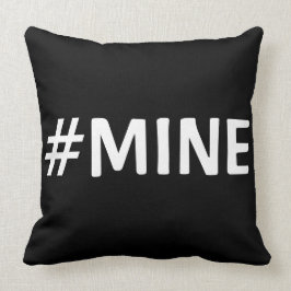 #MINE ZWARTE EN WITTE PILLOW KUSSEN