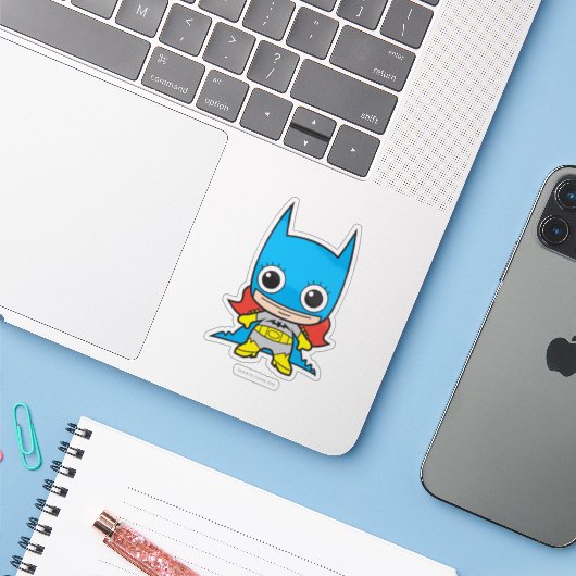 Mini Batgirl Sticker (Laptop met iPhone)