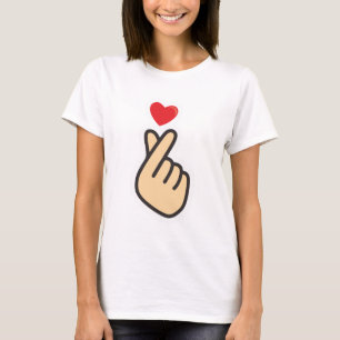 Mini Heart, maximale impact: K-Pop geïnspireerde a T-shirt