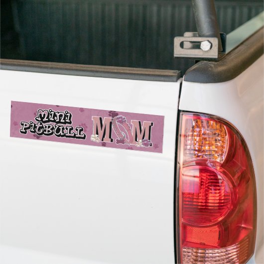 Mini Pitbull MOM Bumpersticker (Op Truck)