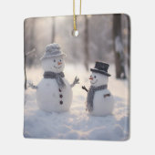 Mini Sneeuwmannen op een heldere dag Keramisch Ornament (Links)