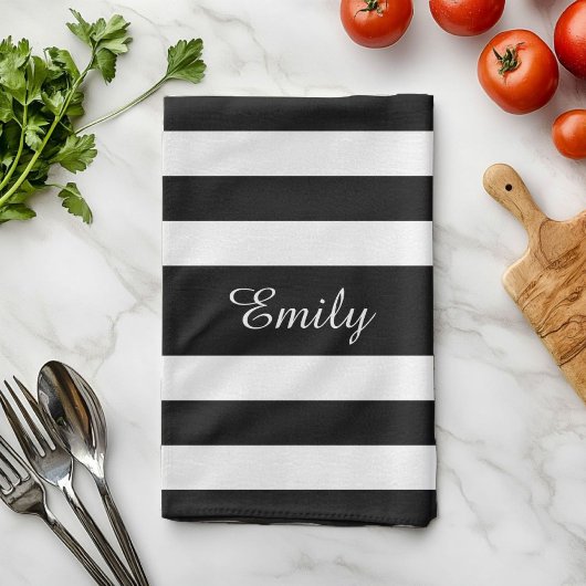 Minialist Black & White Stripes Pattern Name Print Theedoek