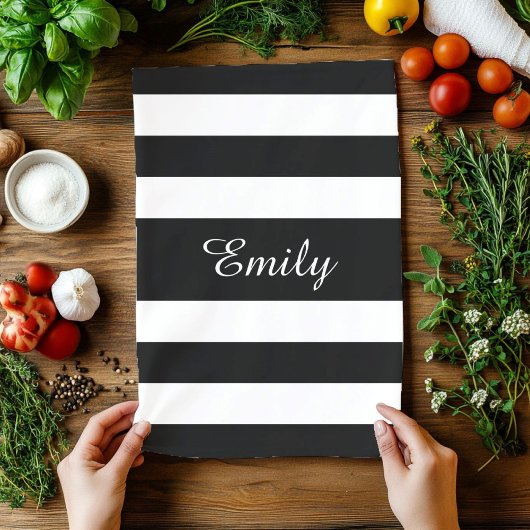 Minialist Black & White Stripes Pattern Name Print Theedoek