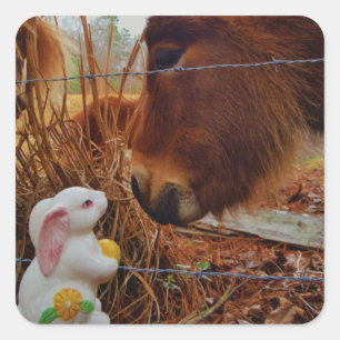 Miniature Brown horse & Easter Bunny Vierkante Sticker
