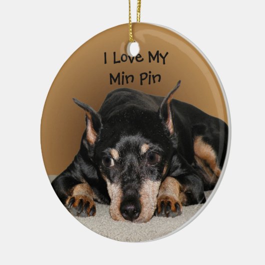 Miniature Pinscher ook bekend als Min Pin Keramisch Ornament (Links)
