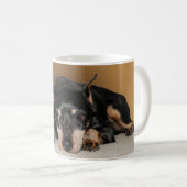 Miniature Pinscher ook bekend als Min Pin Koffiemok (Voorkant rechts)