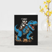 Miniature Schnauzer rijdt T Rex dinosaurus grappig Kaart (Gele Bloem)