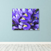 Miniatuur Blue Iriss Spring Floral Canvas Afdruk (Insitu (Houten vloer))