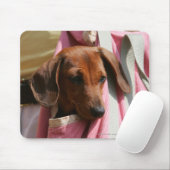 Miniatuur Dachshund Puppy met gladde haren Muismat (Met muis)