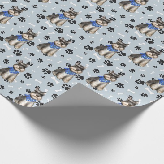 Miniatuur Schnauzer Dog Paw Print Pattern Cadeaupapier (Hoek)