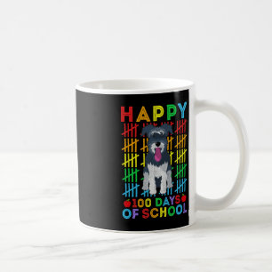 Miniatuur Schnauzer Dog-student Happy 100 dagen va Koffiemok