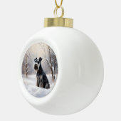 Miniatuur Schnauzer Laat Het Sneeuw Kerstmis Keramische Bal Ornament (Rechts)