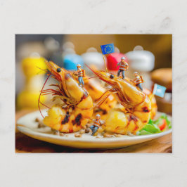 miniatuurarbeiders die gegrilde garnalen bereiden feestdagenkaart