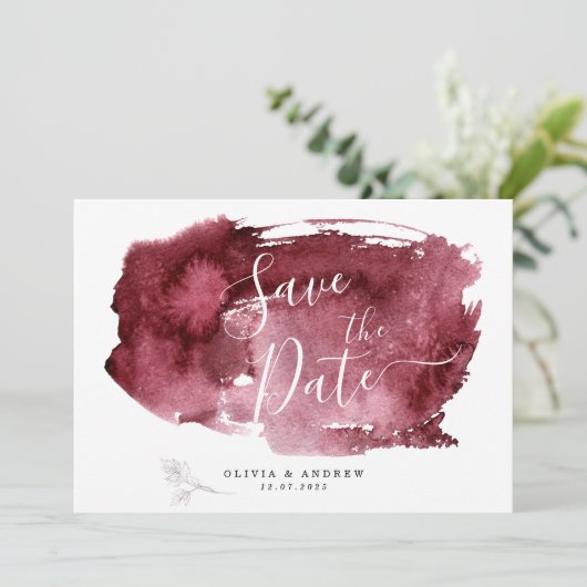 MINIMAAL BURGUNDY WATERVERF BOTANICAL WEDING SAVE THE DATE (Staand voorkant)