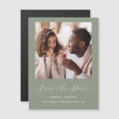 Minimaal één fotoscript Sage Green De datum opslaa Magnetische Uitnodiging (Voorkant / Achterkant)