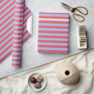 Minimaal Elegant koraal Roze Blauw Wit Strepen Cadeaupapier