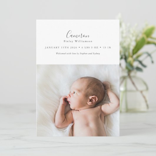 Minimaal Elegant Script 2 Foto Newborn Stats Birth Aankondiging (Staand voorkant)