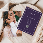 Minimaal en Chic | Foto terug en QR-code bruiloft Save The Date<br><div class="desc">Deze elegante, moderne save the date kaarten zijn voorzien van een kleurrijk donker paarse en witte minimalistische tekst ontwerp, met een klassiek lijst aan de grens en een plek om uw QR-code toe te voegen waar uw gasten verdere trouwdetails kunnen vinden. Voeg je initialen of monogram toe om ze helemaal...</div>