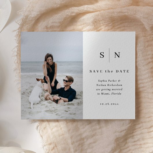 Minimaal en Chic | Foto Wedding Save the Date Briefkaart