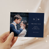 Minimaal en Chic Navy Blue Photo Wedding Hartelijk Briefkaart