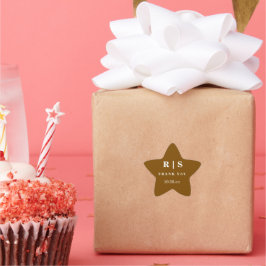 Minimaal en chique | Bruine Monogram Trouwsticker Ster Sticker