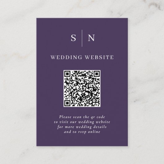 Minimaal en chique | Paarse QR Code Bruiloft Informatiekaartje (Voorkant)