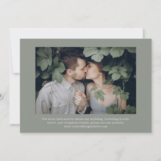 Minimaal en chique | Sage Groene Foto Bruiloft Kaart (Achterkant)