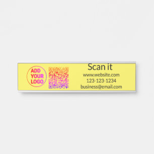 Minimaal enkelvoudig q r code add logo san code na deurbordje