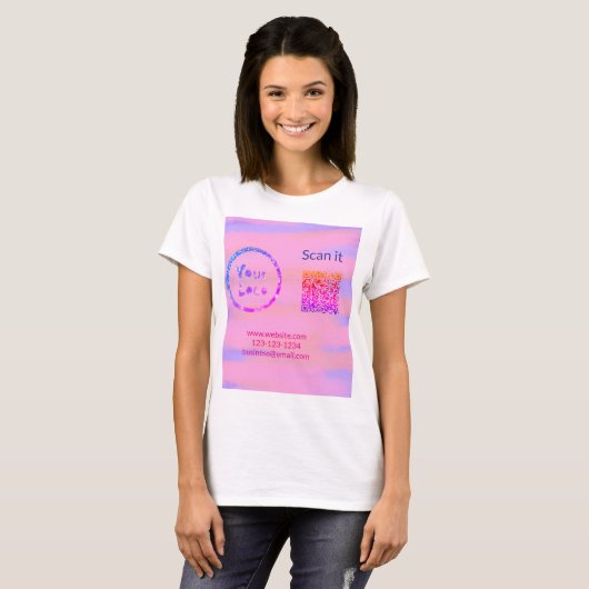 Minimaal enkelvoudig q r code add logo san code na t-shirt (Voorkant volledig)