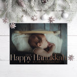 Minimaal Happy Hanukkah Holiday Foto Roos Gold Folie Feestdagenkaart<br><div class="desc">Echte gouden folie is hier; kies voor de grafische en bewerkbare tekst uit goud,  roos goud of zilverfolie. Voeg indien gewenst een bericht of meer foto's aan de rug toe.</div>