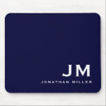 Minimaal modern blok Monogram Navy Blue Muismat<br><div class="desc">Een minimalistisch monogram ontwerp met grote typografische initialen in een klassieke bloktypografie met jouw naam hieronder. Deze professionele mousepad is perfect voor thuis,  kantoor of persoonlijke gave.</div>