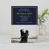Minimaal modern script foto Navy Blue Folie Uitnodiging (Staand Voorkant)