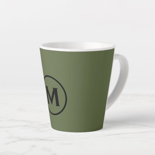 Minimaal olive Green Classic Monogram Latte Mok (Rechterhoek)