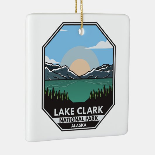 Minimaal Retro Emblem Lake Clark Keramisch Ornament (Rechts)