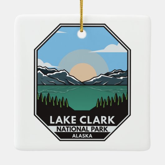 Minimaal Retro Emblem Lake Clark Keramisch Ornament (Achterkant)