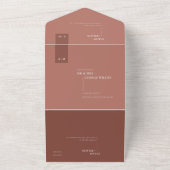 MINIMAAL SCANDI RUST TERRACOTTA MONOGRAM WEDING ALL IN ONE UITNODIGING (Buitenkant)