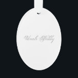 Minimaal script 3d monogram ornament<br><div class="desc">Pas het aan met deze gebruiksvriendelijke sjabloon. 3d Monogram tekst voor een gepersonaliseerd cadeau voor jezelf of je geliefden. Monogrammen en tekstnamen kunnen eenvoudig worden gewijzigd om aan uw behoeften te voldoen. Voeg een achtergrondkleur toe of verander het afbeelding om aan uw persoonlijke smaak aan te passen. Eenvoud op zijn...</div>