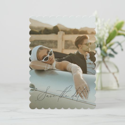 Minimaal script vol foto save the date kaart (Staand voorkant)