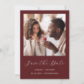 Minimaal twee-foto Bourgogne Red Script Save The Date (Voorkant)