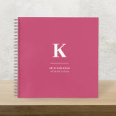 Minimaal warm roze modern Typografisch monogram Notitieboek