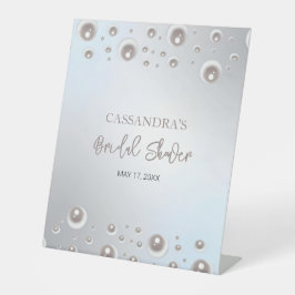 Minimaal White Pearl Silver-Vrijgezellenfeest Reclamebord Met Voetstuk