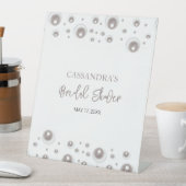 Minimaal White Pearl-Vrijgezellenfeest Reclamebord Met Voetstuk (Insitu)