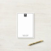 Minimaal, zwart en wit bedrijf post-it® notes (Op bureau)