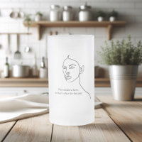 Minimaal zwart werd ze een Hero Inspiration Girl