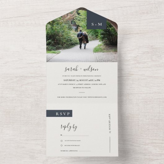 MINIMAAL ZWARTE WITTE MONOGRAM WEDING FOTO ALL IN ONE UITNODIGING (Binnen)