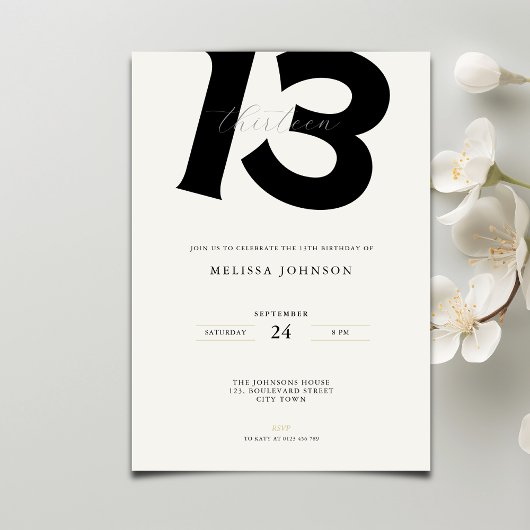 Minimal 13th Birthday Invitation: Bold Typography Kaart