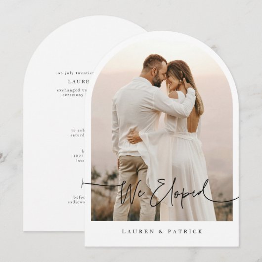 Minimal Arch Elopement Wedding Aankondiging Kaart (Voorkant / Achterkant)