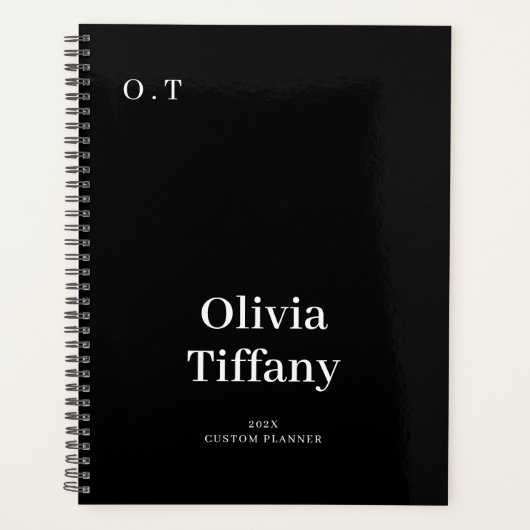 Minimal Black and White Personalized Name Year Planner (Voorkant)