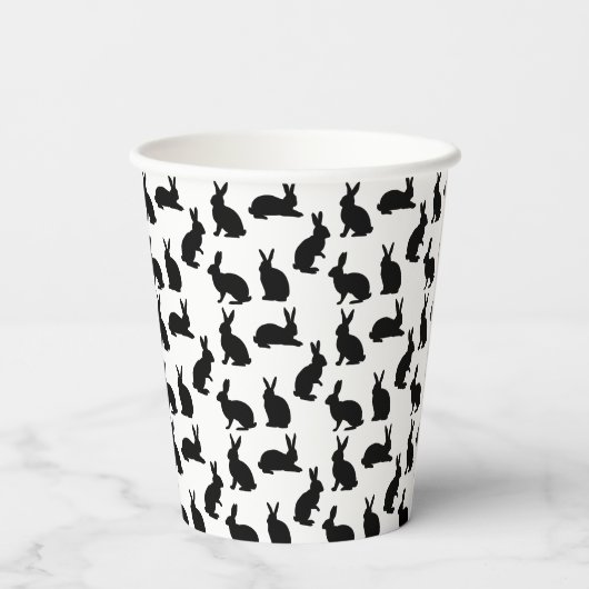 Minimal Black Rabbit Pattern Modern Happy Easter Papieren Bekers (Achterkant)